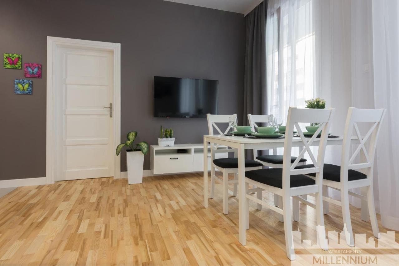 Millennium Awangarda Grey Daire Varşova Dış mekan fotoğraf