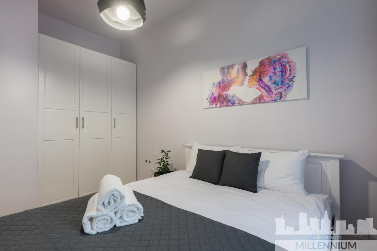 Millennium Awangarda Grey Daire Varşova Dış mekan fotoğraf